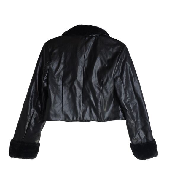 Black Faux leather Sm Fur collars n sleeve accent. Croptop. Big Buttons. Stylish - Picture 3 of 13